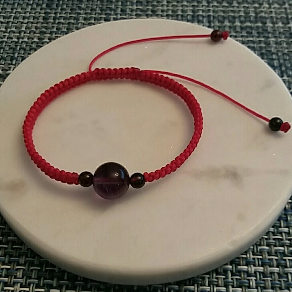Natural Himalayan Amethyst Red String Bracelet - Picture 6 of 8